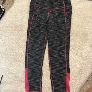 Girls Danskin Now Pink and gray leggings, size: XL (14-16)
